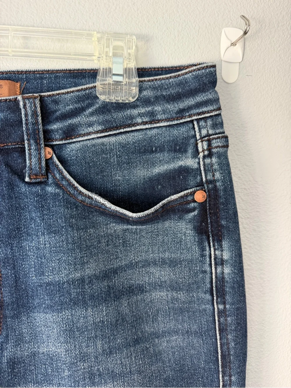 Judy Blue dark blue denim boot cut jeans Women’s sz 29 Short